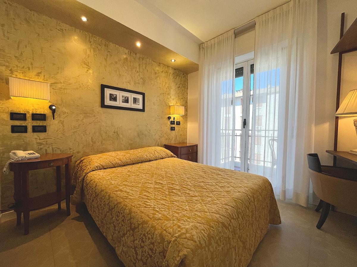 Hotel Regina Grado Ngoại thất bức ảnh